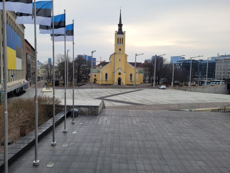 Meelis Sütt Küüditamise tähtpäeva kirjutis